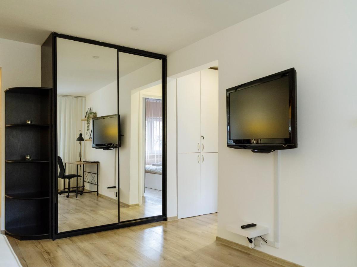Zen Life Luxury Apartment - Herastrau Bucarest Esterno foto